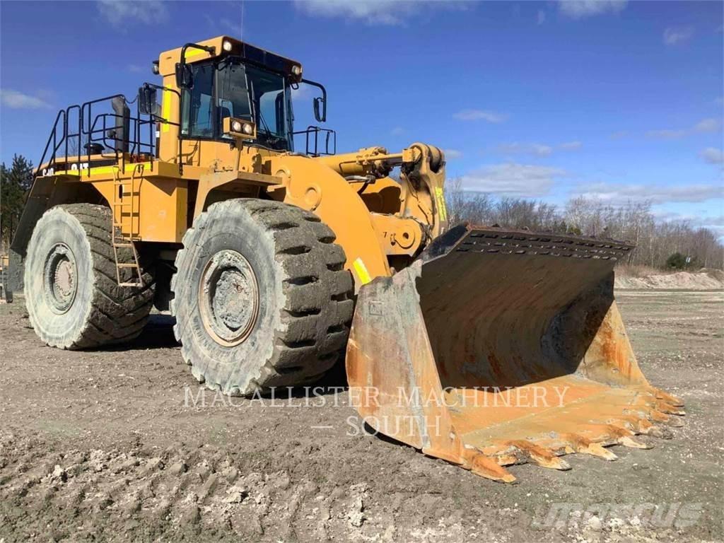 CAT 990 Kolesové nakladače