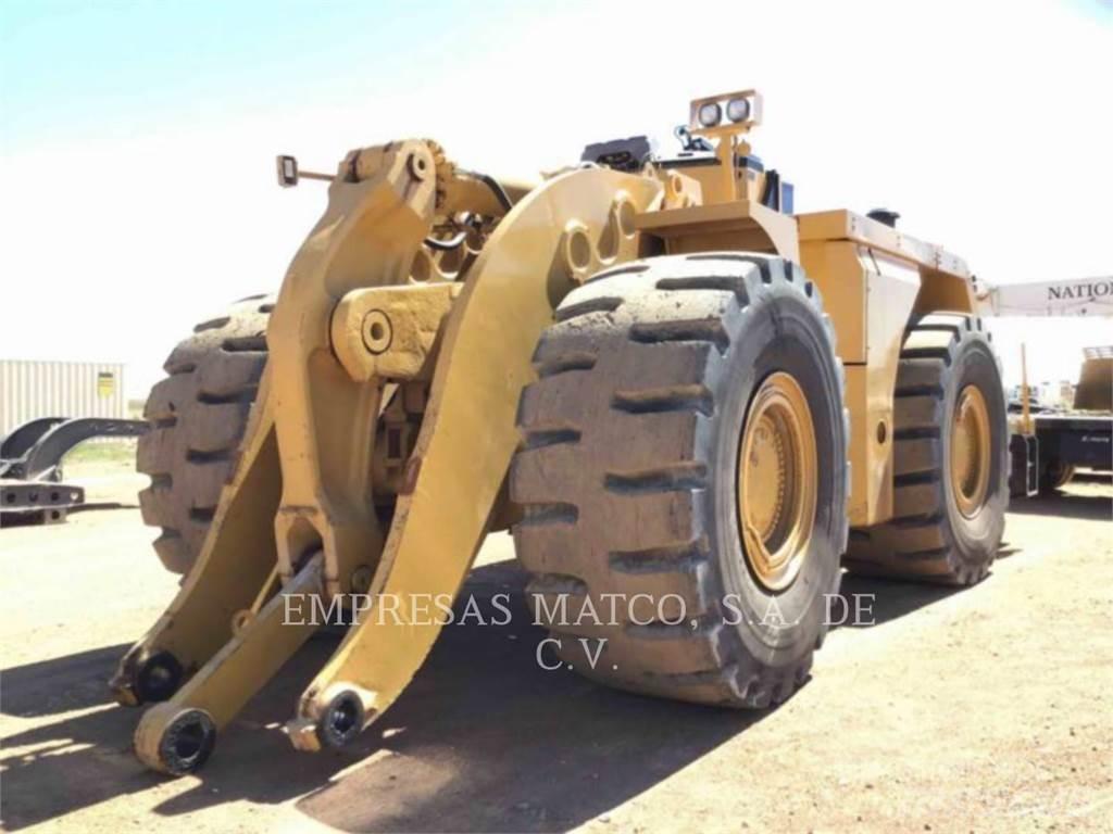 CAT 990 Kolesové nakladače