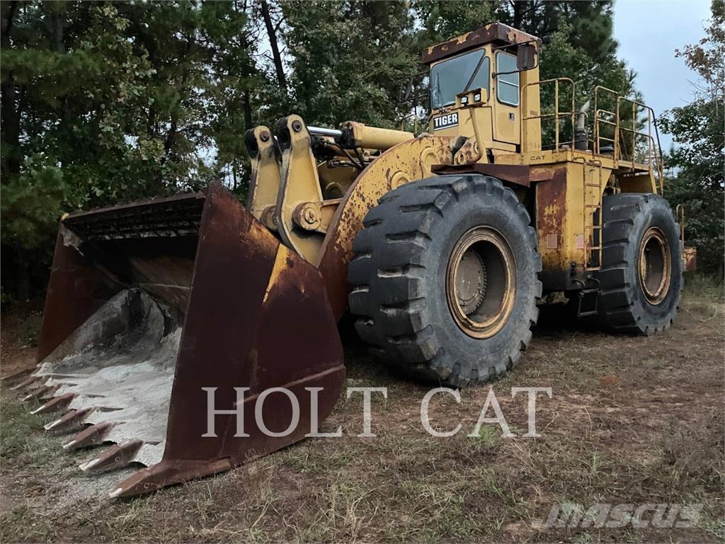 CAT 992C Kolesové nakladače