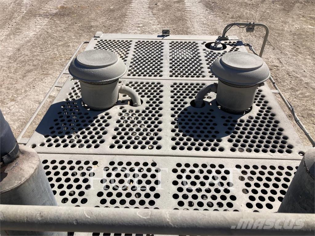 CAT 992D Kolesové nakladače