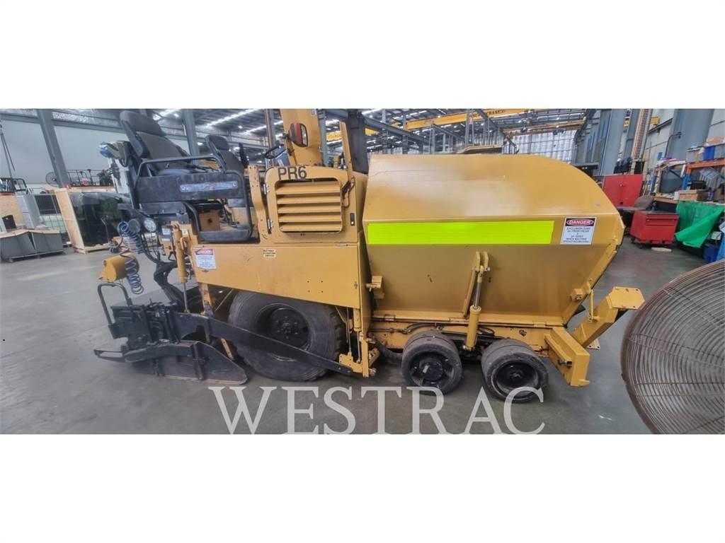 CAT AP-300 Finišéry