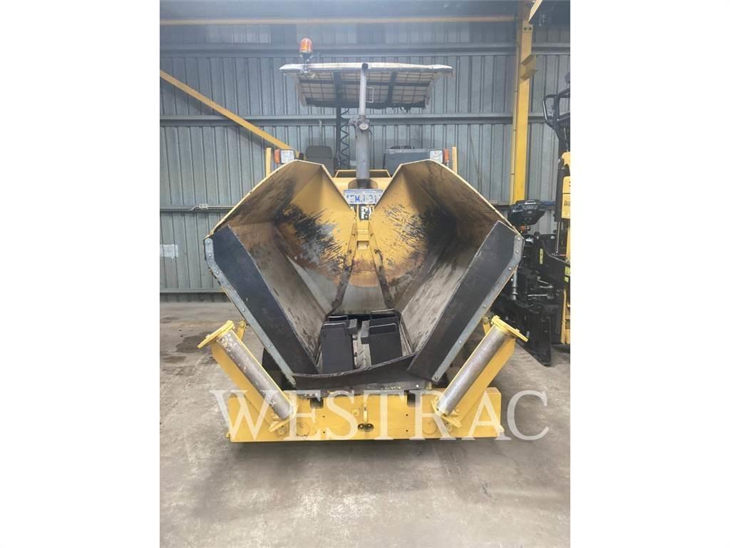 CAT AP-300 Finišéry