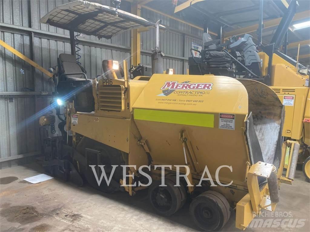 CAT AP-300 Finišéry