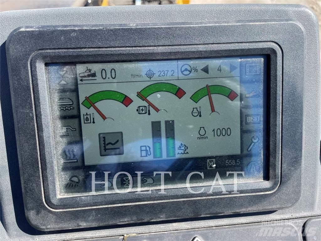 CAT AP1000 Ťahačové valce