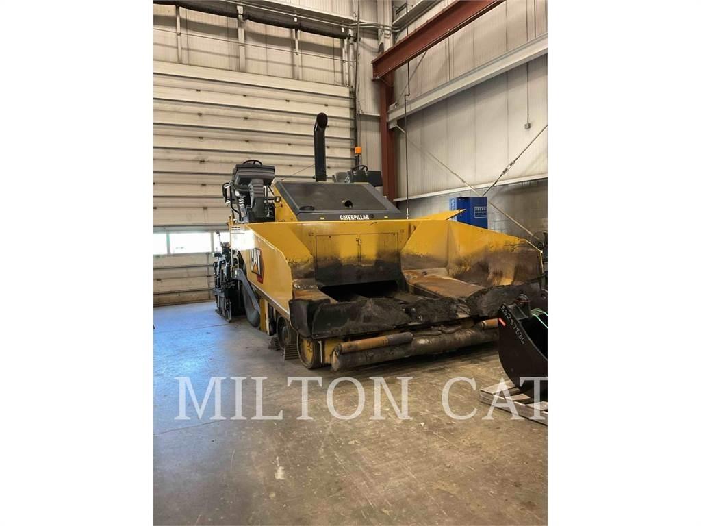 CAT AP1000E Finišéry