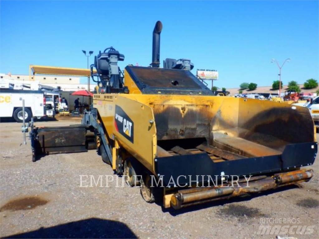 CAT AP1000F Finišéry