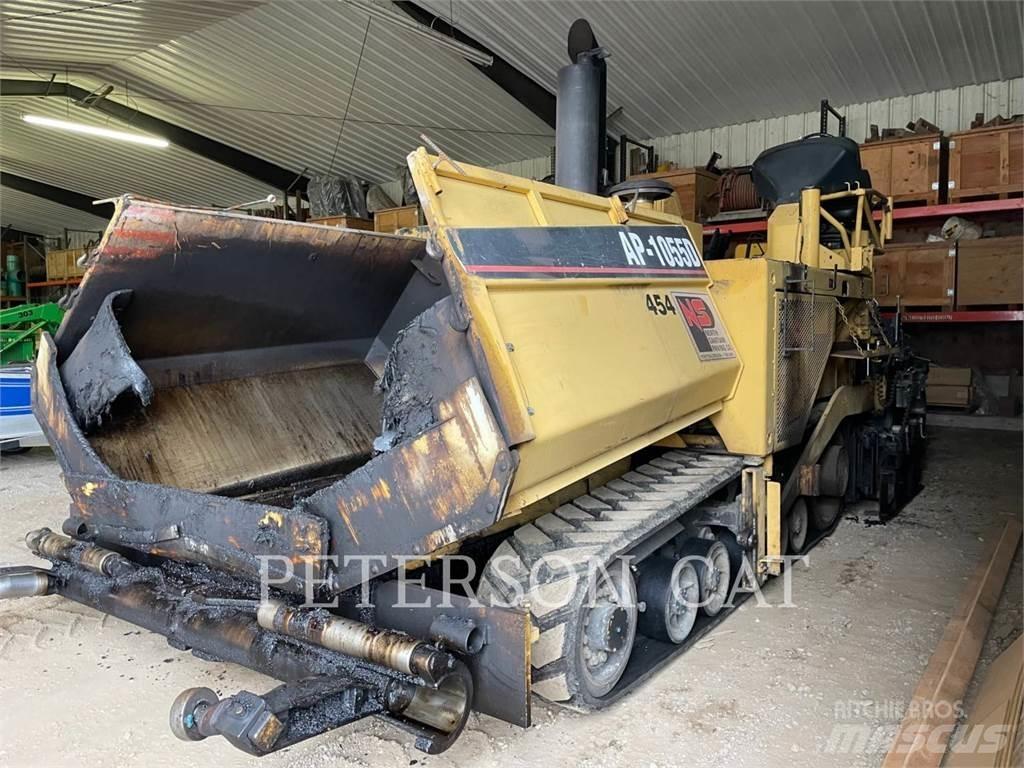 CAT AP1055D Finišéry