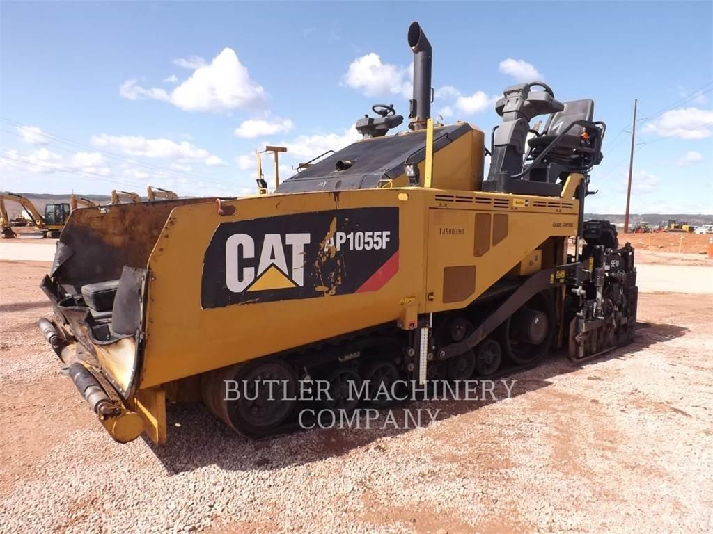 CAT AP1055F Finišéry