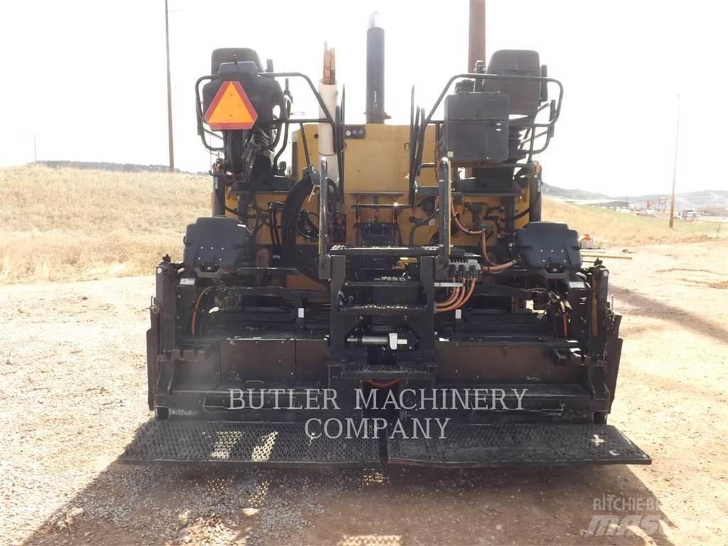 CAT AP1055F Finišéry