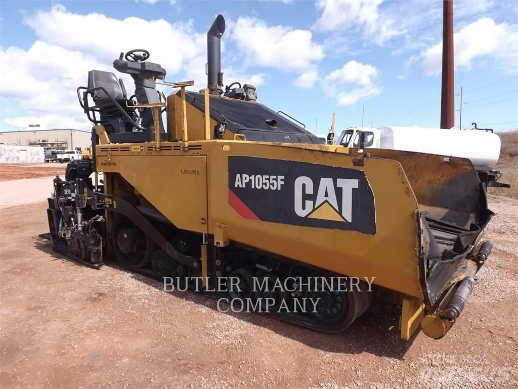 CAT AP1055F Finišéry