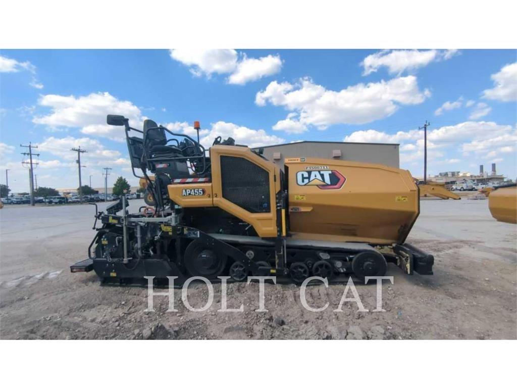CAT AP455 Ťahačové valce