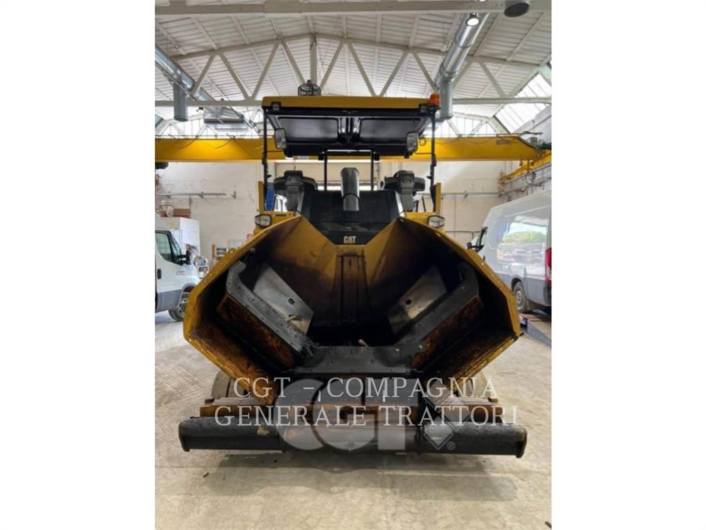 CAT AP500F Finišéry