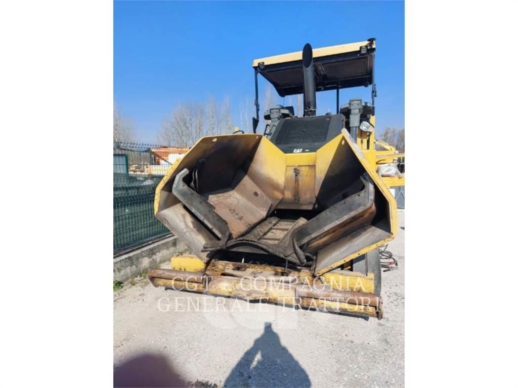 CAT AP600F Finišéry