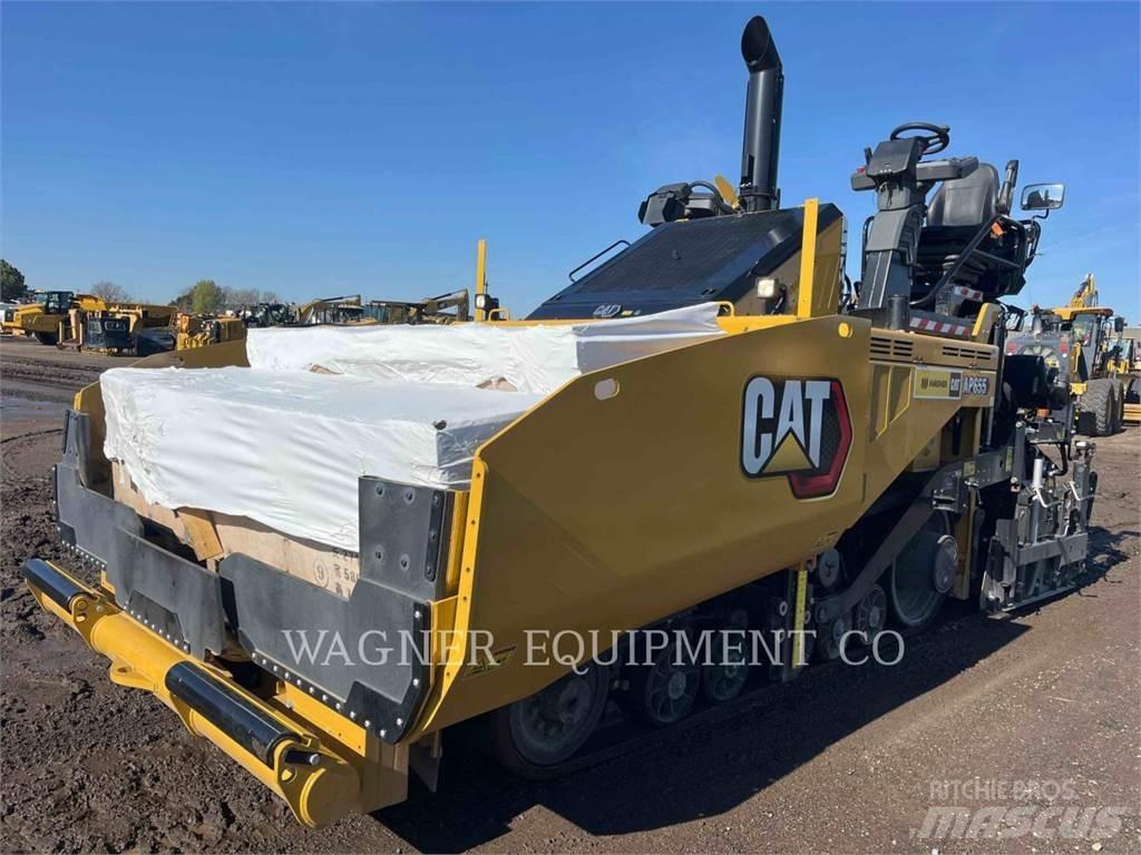 CAT AP655 Finišéry
