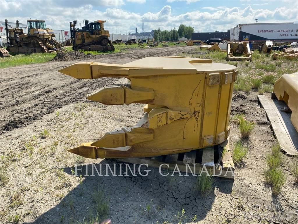 CAT ATTACHMENTS 390F Lopaty