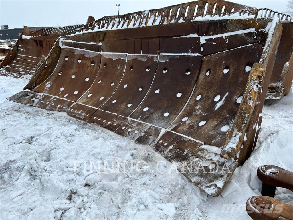 CAT ATTACHMENTS D10T Radlice