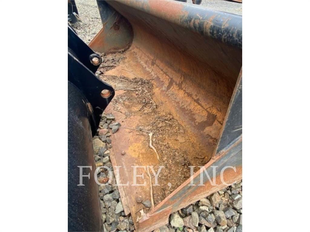 CAT BACKHOE GP BUCKET Lopaty