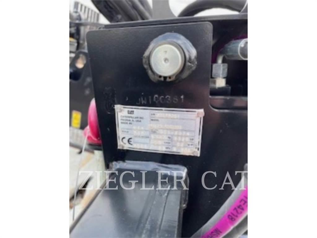 CAT BH130 Hĺbkové lopaty