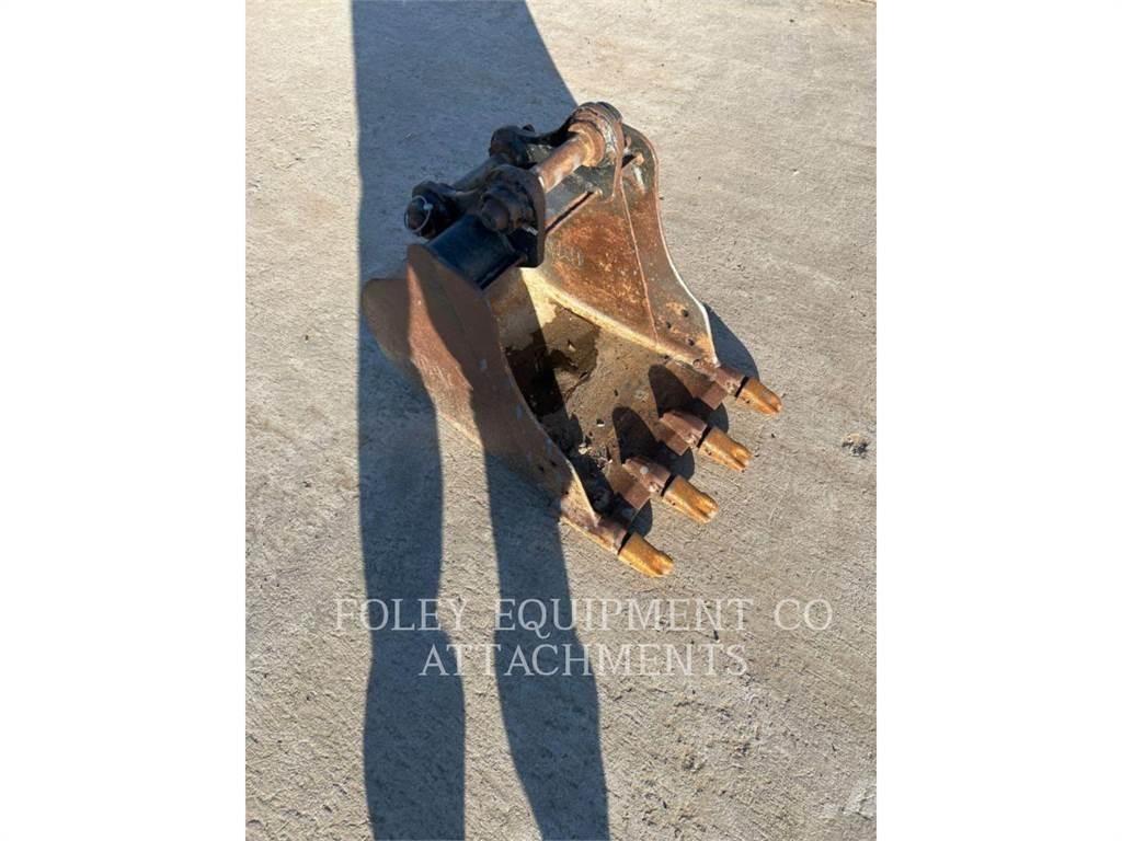 CAT BK303P20 Pásové rýpadlá