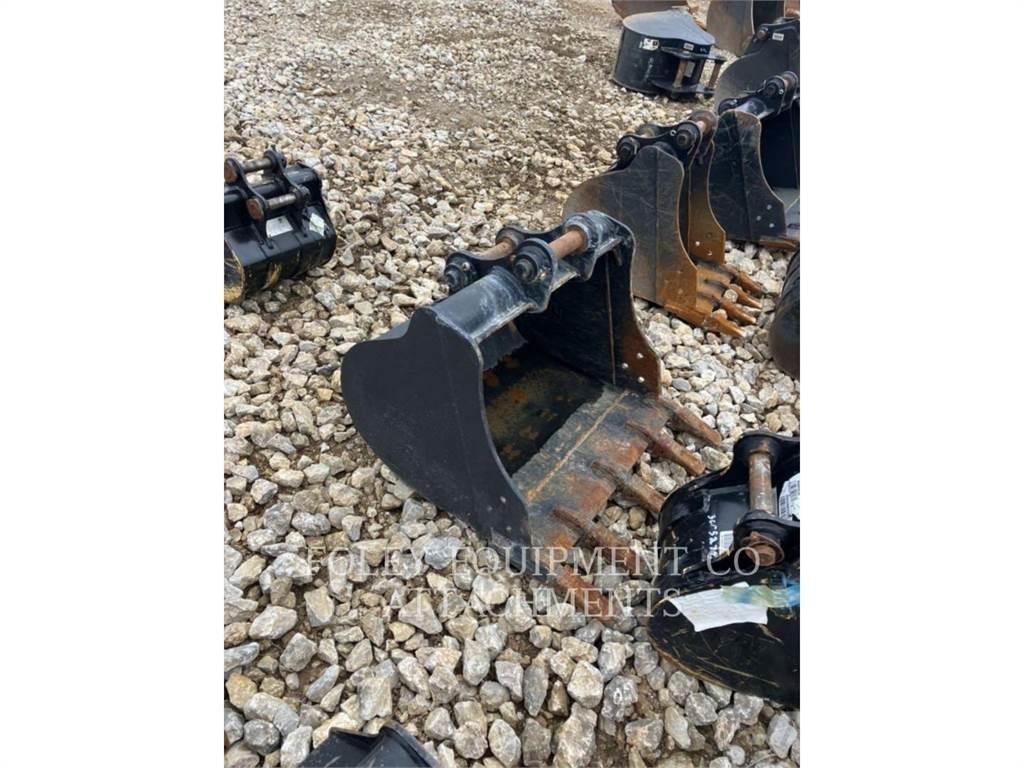 CAT BK303P32 Pásové rýpadlá