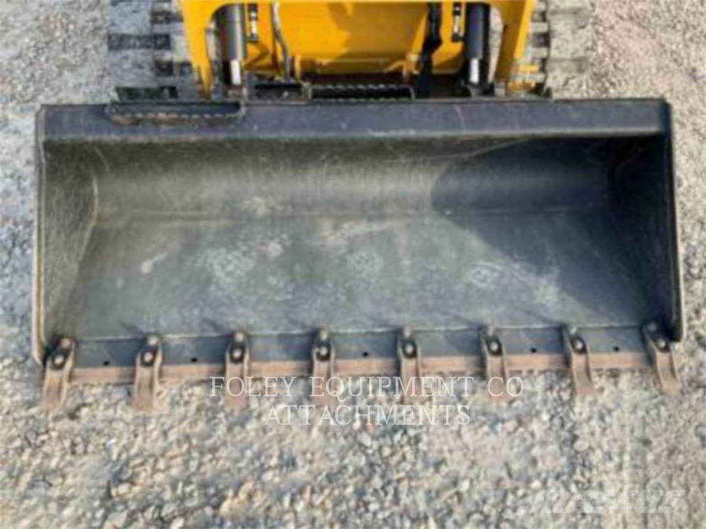 CAT BKSSLGP74T Šmykom riadené nakladače