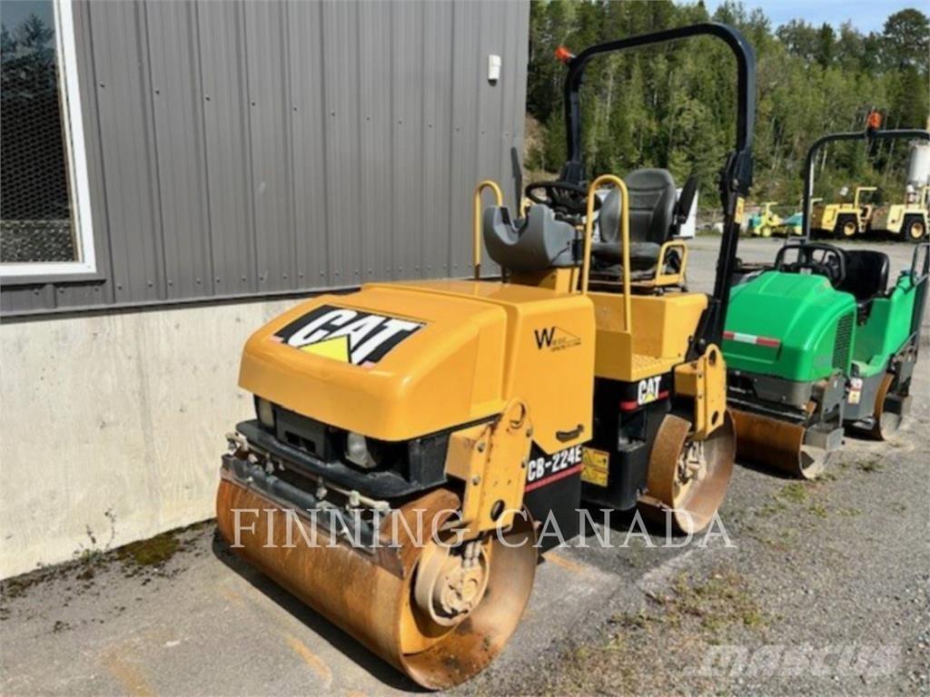CAT CB-224E Pôdne kompaktory
