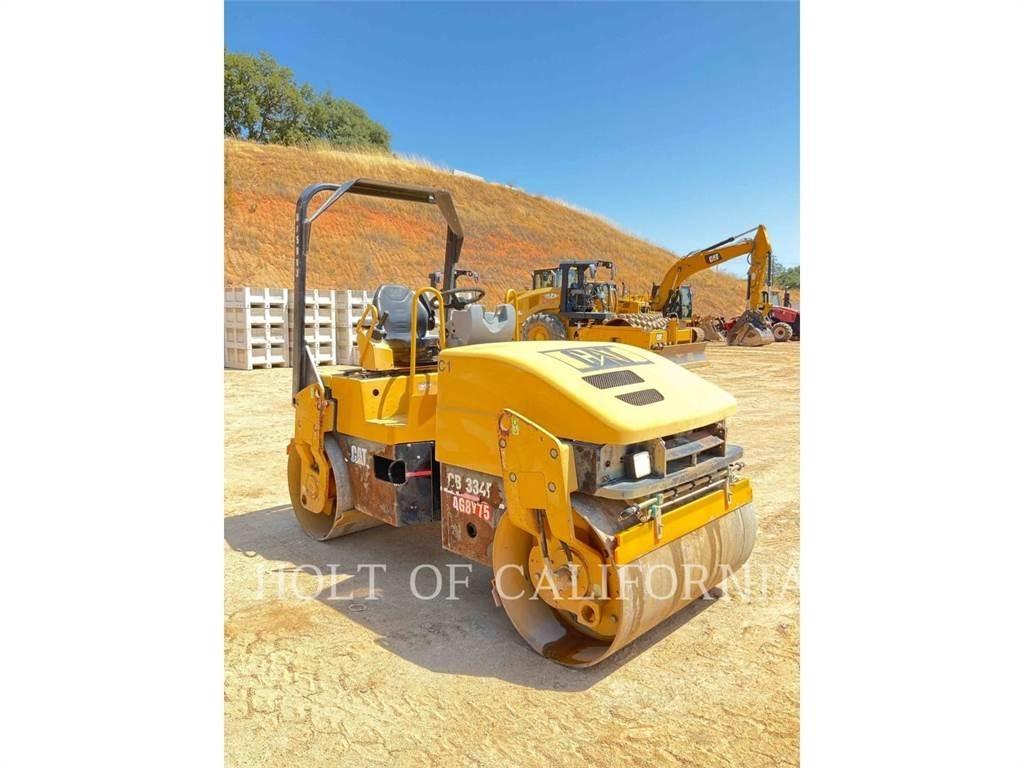CAT CB-334E Tandemové valce