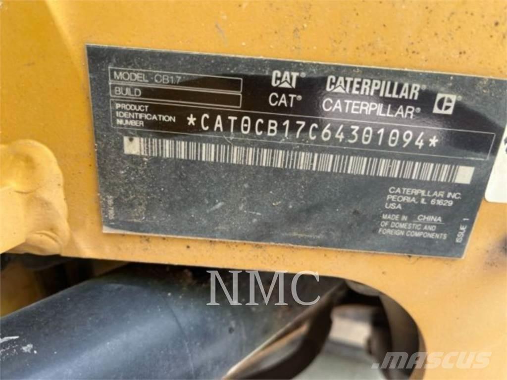 CAT CB1.7 Pôdne kompaktory