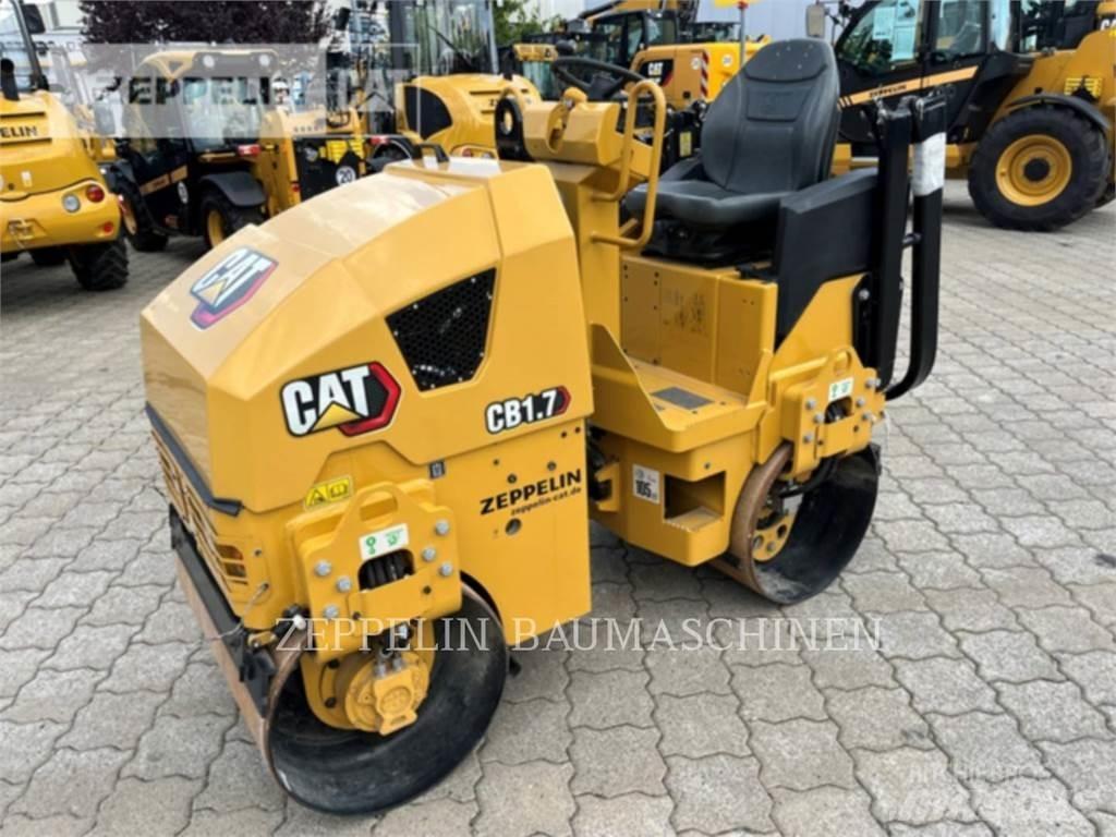 CAT CB1.7 Pôdne kompaktory