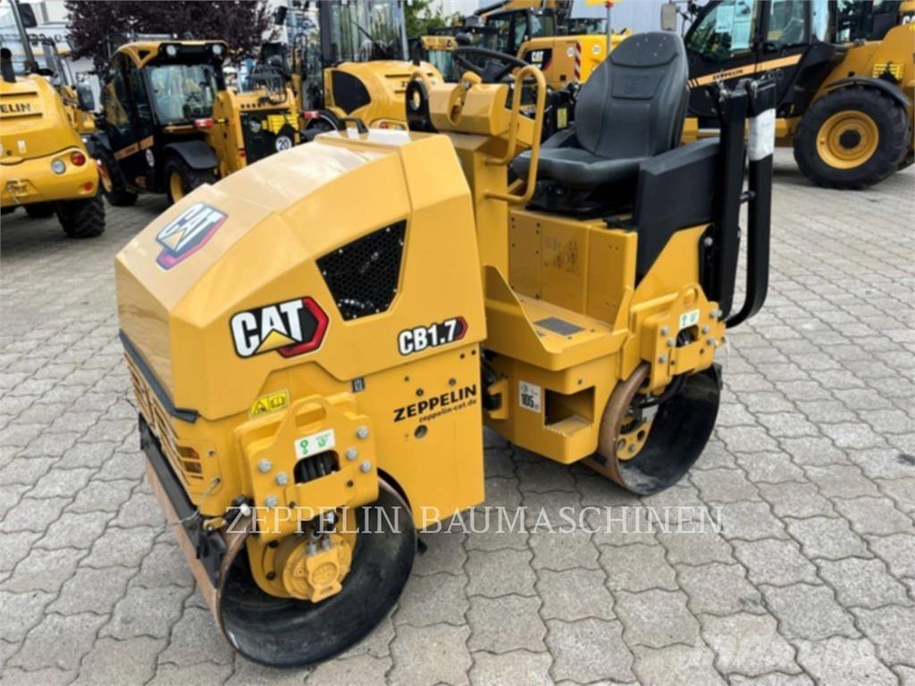 CAT CB1.7 Pôdne kompaktory