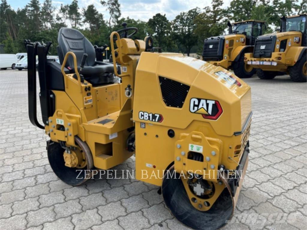 CAT CB1.7 Pôdne kompaktory
