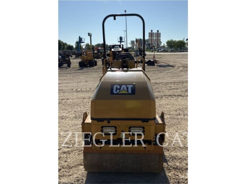 CAT CB1.8 Pôdne kompaktory