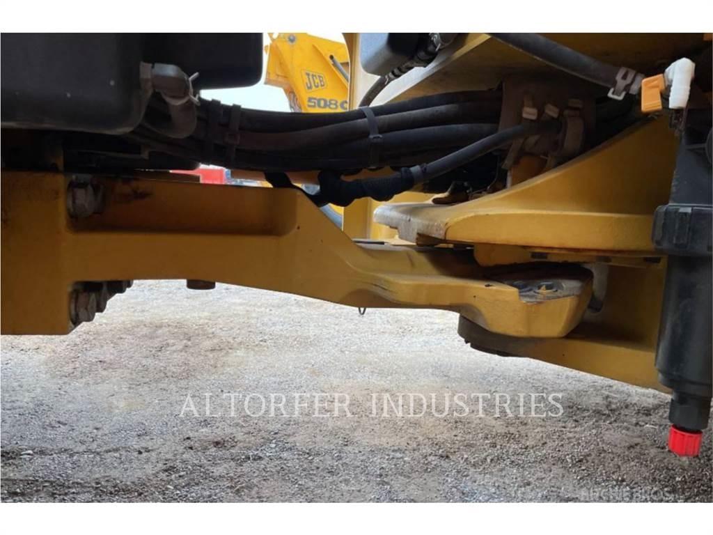 CAT CB10 Tandemové valce