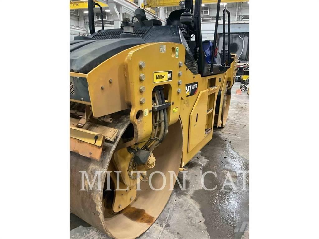 CAT CB10 Pôdne kompaktory