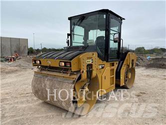 CAT CB10 Tandemové valce