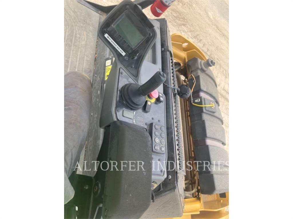 CAT CB10 Tandemové valce