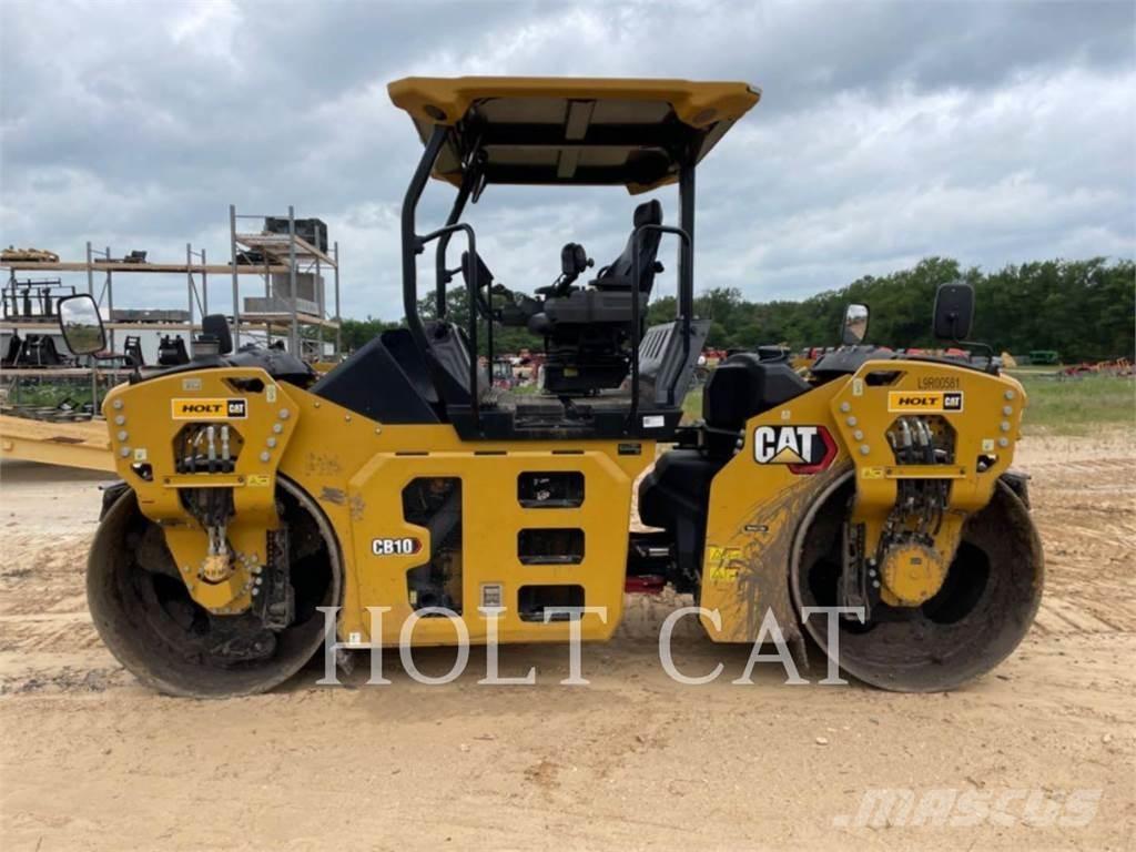 CAT CB10 Ťahačové valce