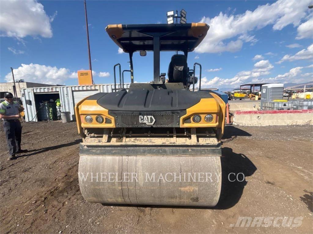 CAT CB10 Tandemové valce