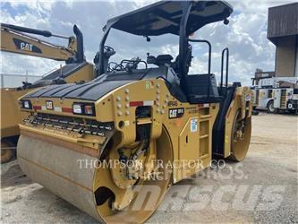 CAT CB13 Tandemové valce