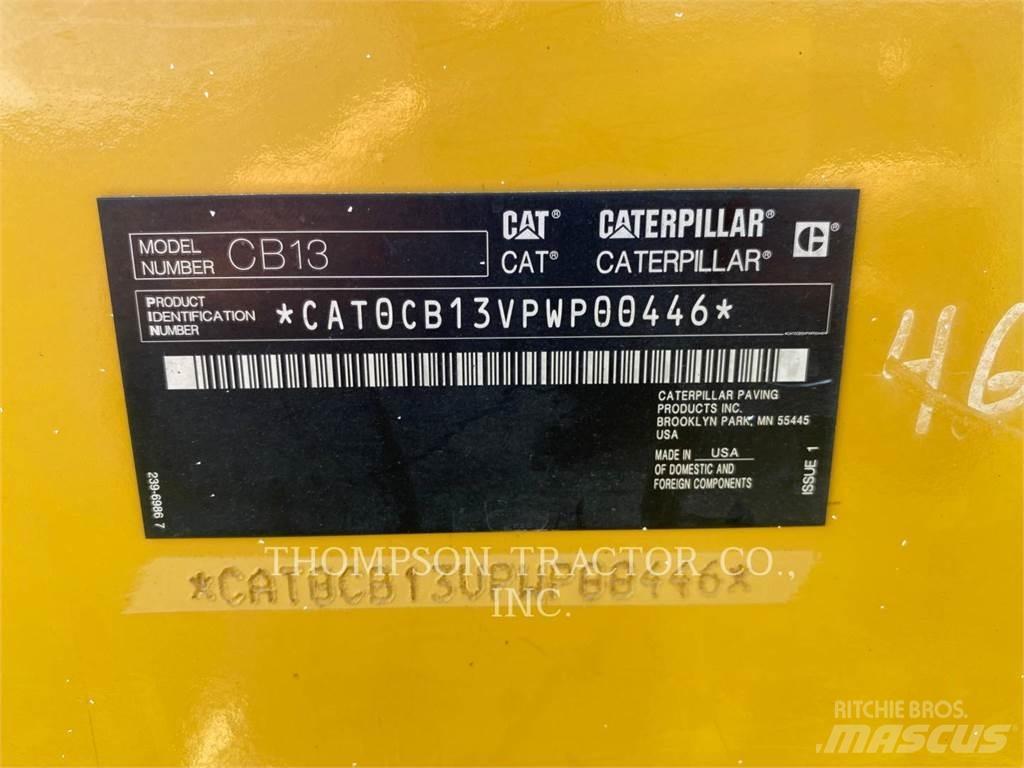 CAT CB13 Tandemové valce