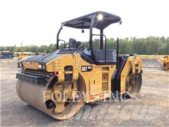 CAT CB13 Tandemové valce