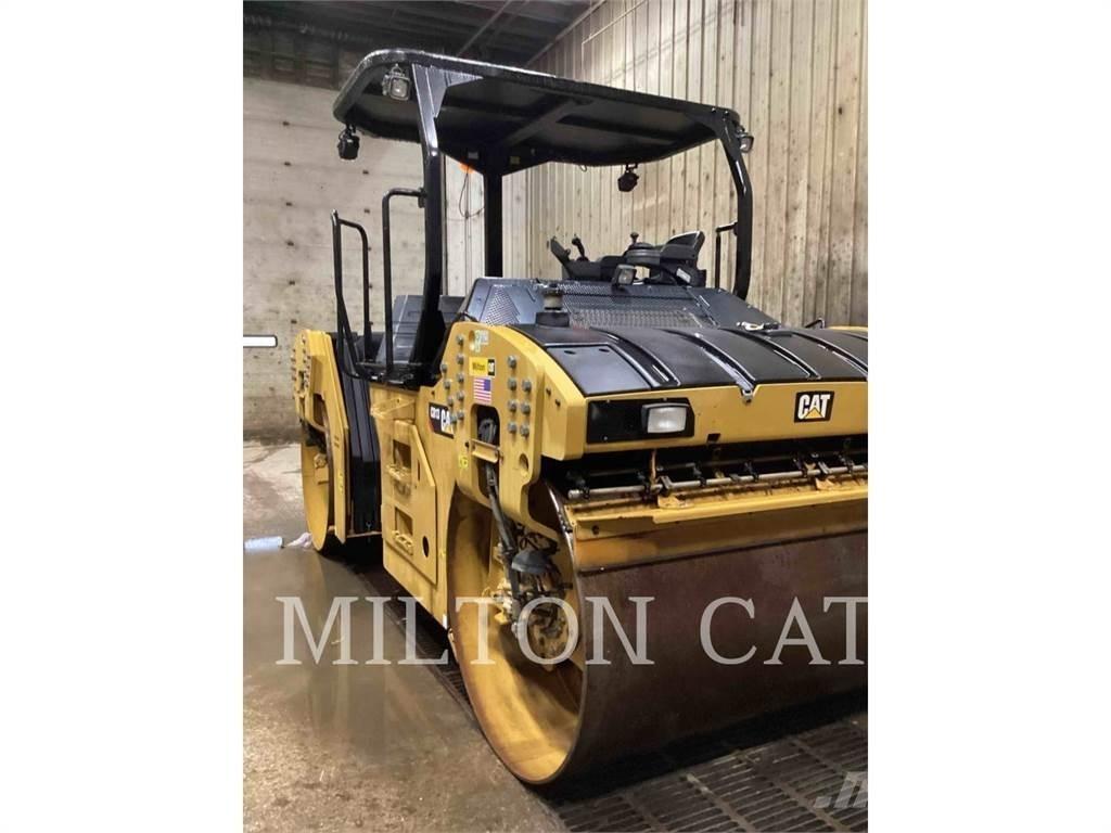CAT CB13 Pôdne kompaktory