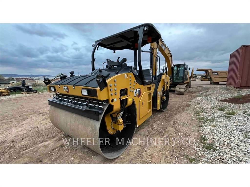 CAT CB13 Tandemové valce