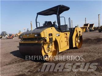 CAT CB13 Tandemové valce