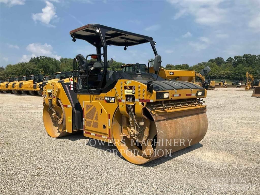 CAT CB13 Tandemové valce