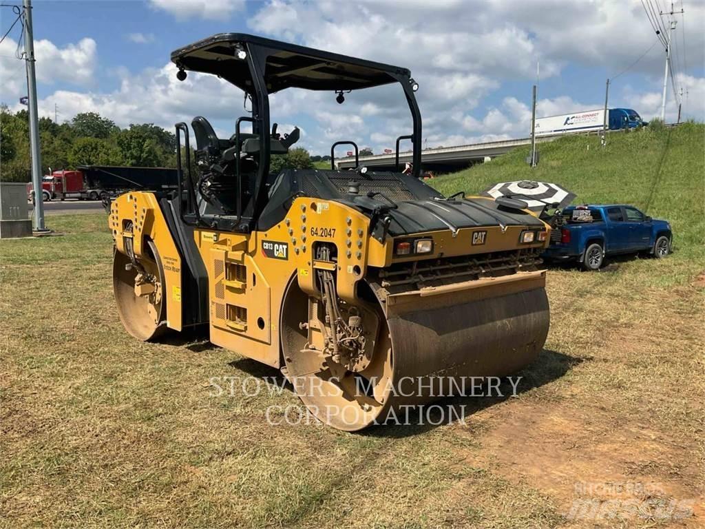 CAT CB13 Tandemové valce