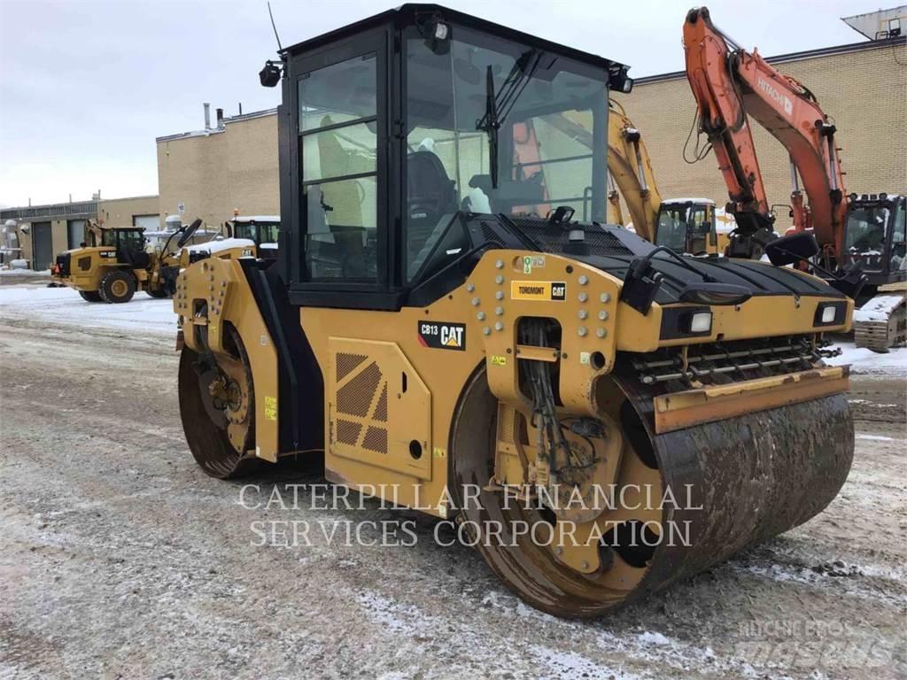 CAT CB13 Tandemové valce