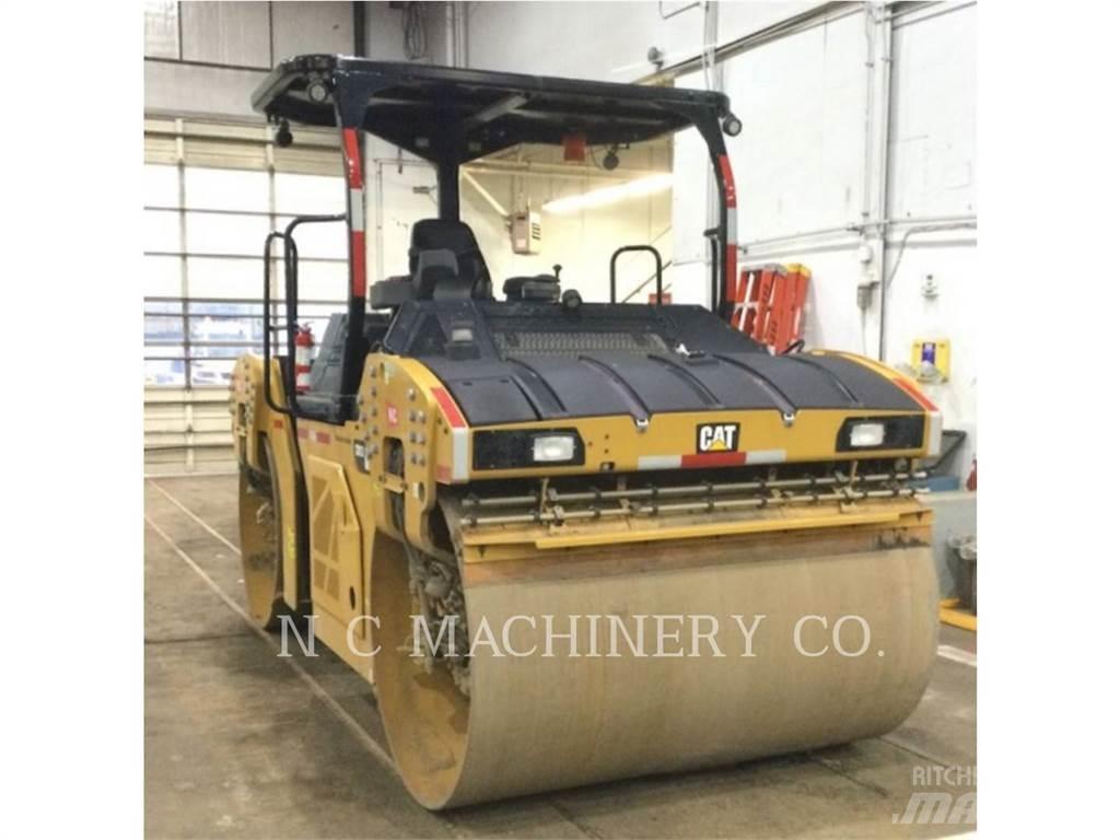 CAT CB13 Finišéry