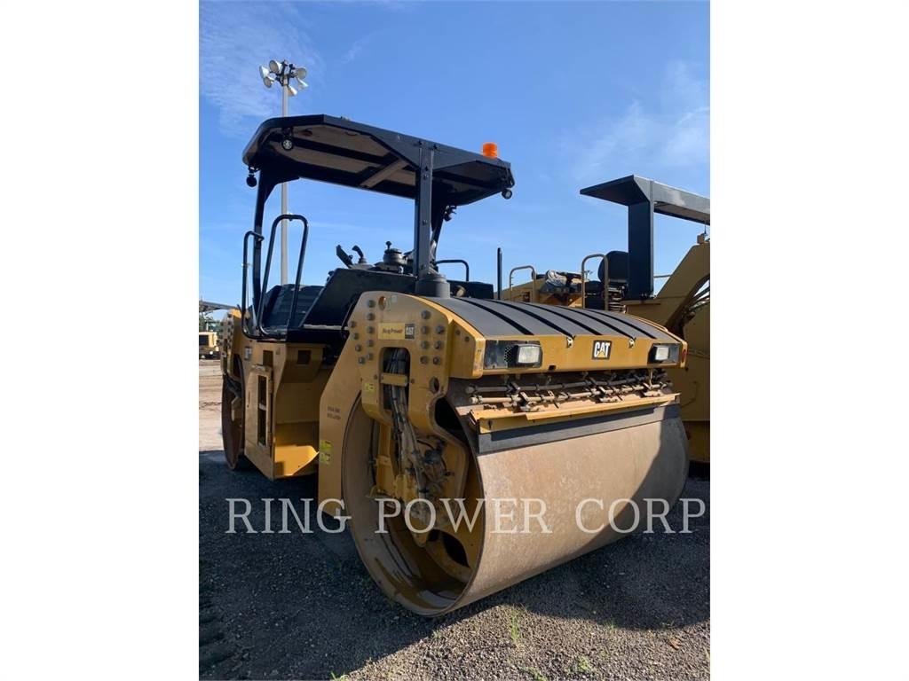 CAT CB13 OSC Tandemové valce