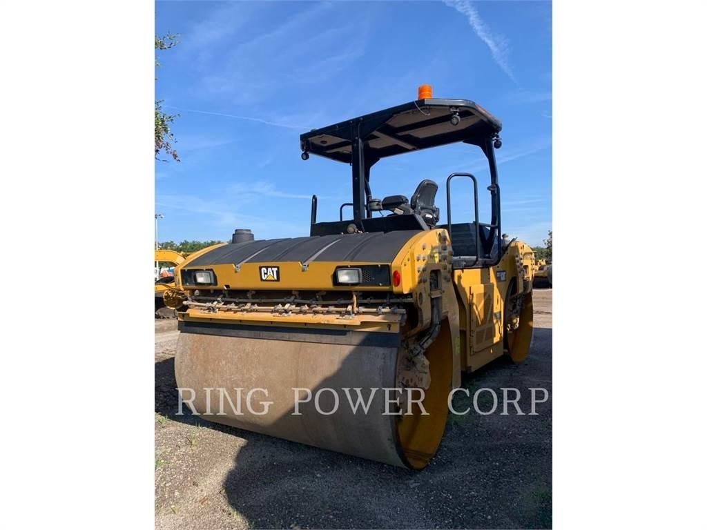 CAT CB13 OSC Tandemové valce